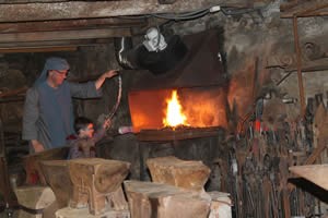 Visite d'un groupe, Forge du Luguet.